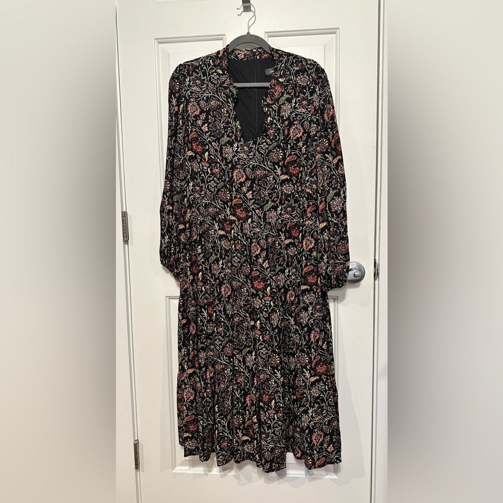 Jessica Howard Black and Red Floral Long Sleeve Dress